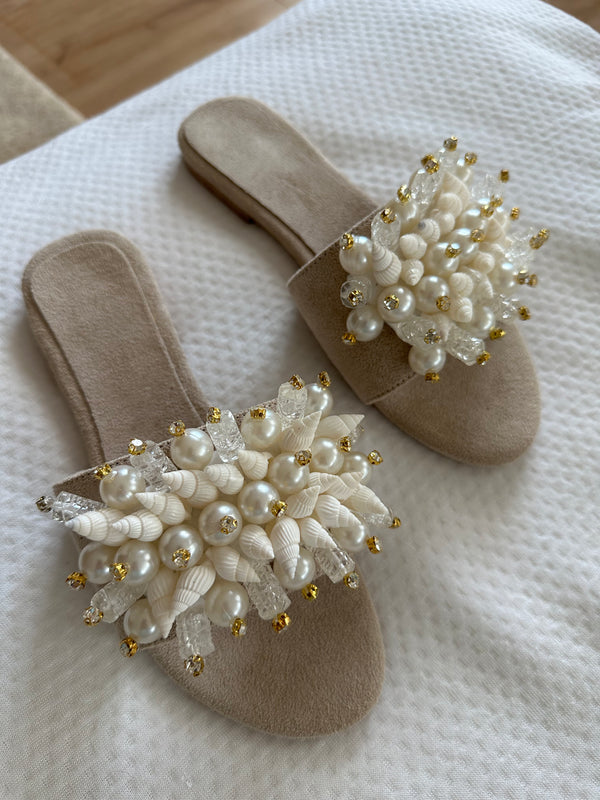 Seashell slippers