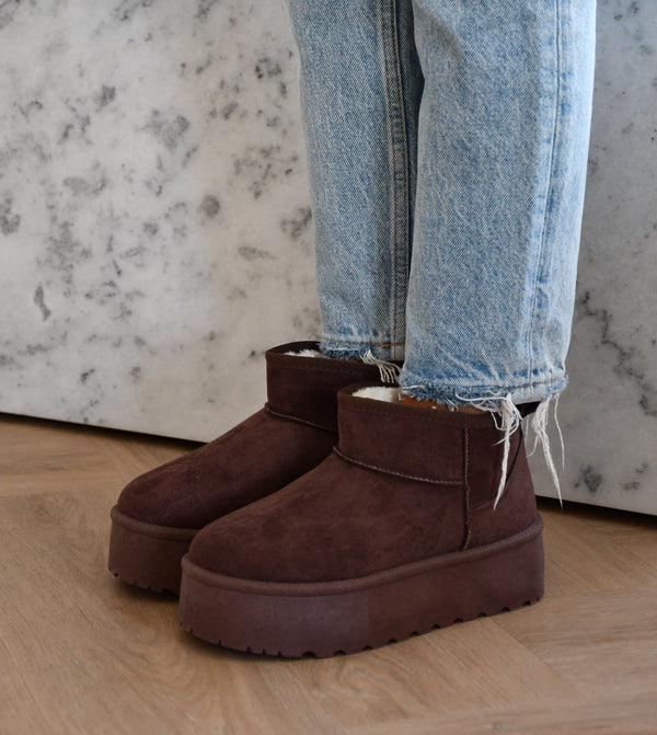 Rue Boots Brown